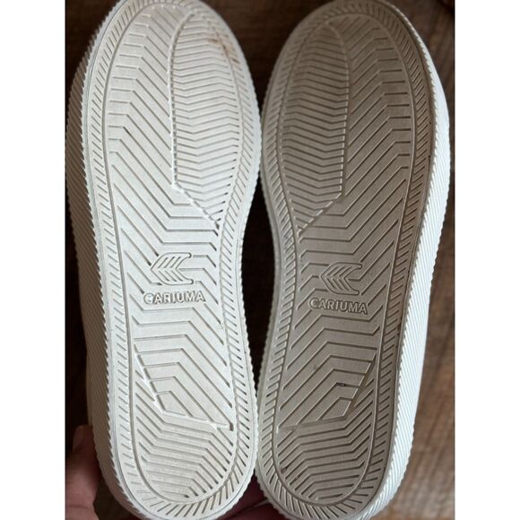 Cariuma Canvas Sneakers - Picture 9 of 10